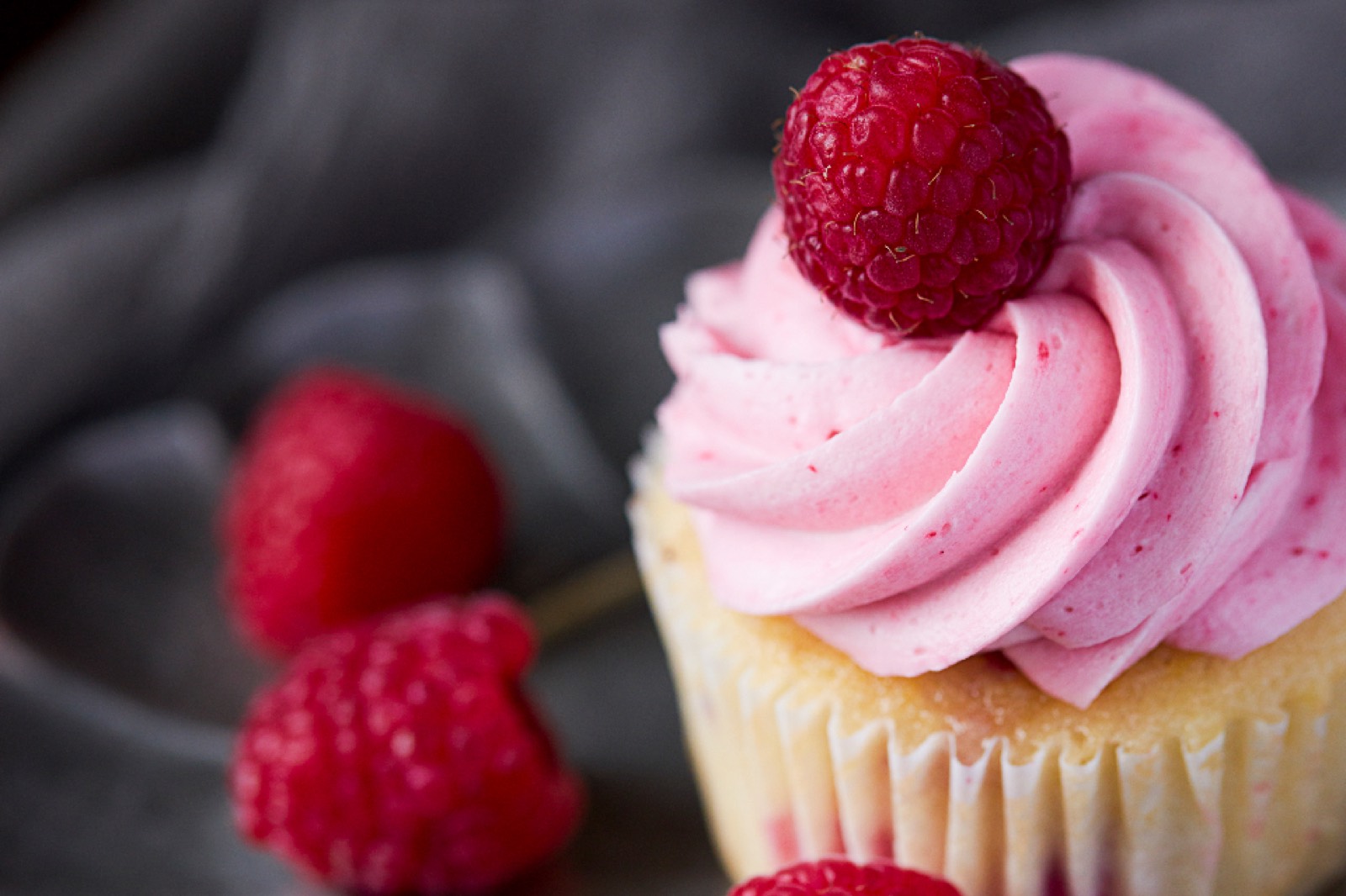 Malnas diszitett muffin, illusztracio