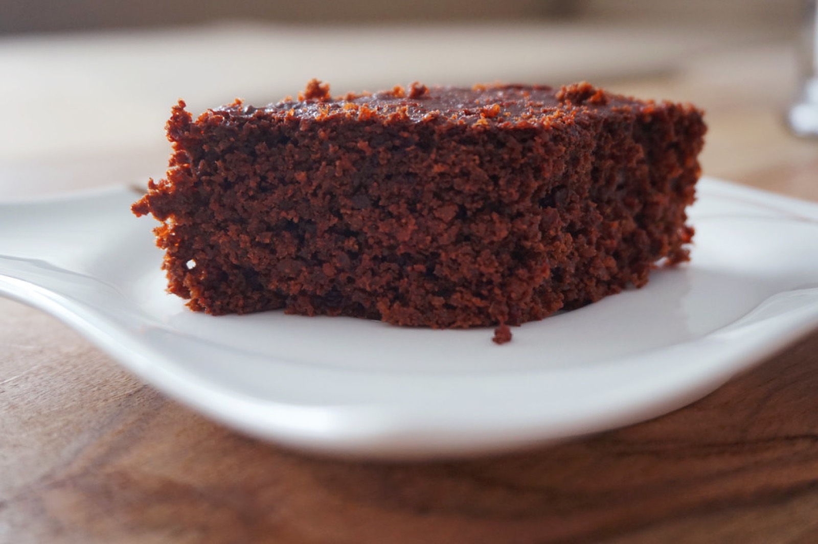 Csokoladetorta szelet, illusztracio
